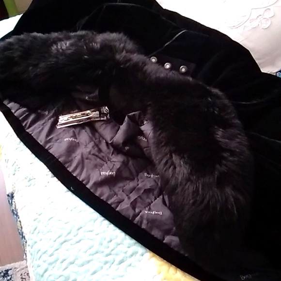 NWT BERGHAUS Ladies winter COAT sz 48/54 (fits like US size XL) - Picture 7 of 12